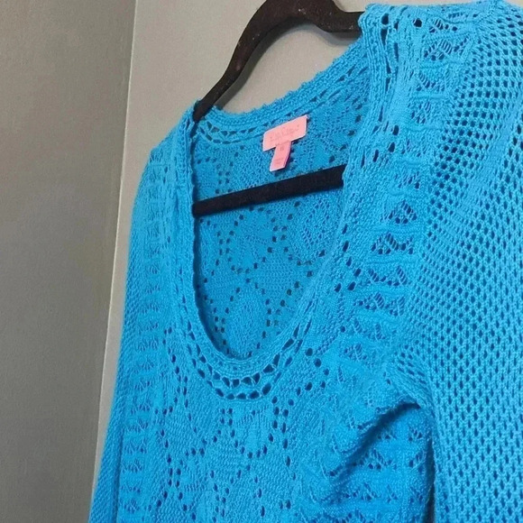 Lilly Pulitzer crochet women’s top - size xs - bright blue - Pompom trim - Picture 4 of 6